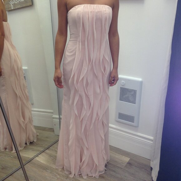 Size 6 Blush Strapless Gown by Vera Wang - Picture 2 of 11